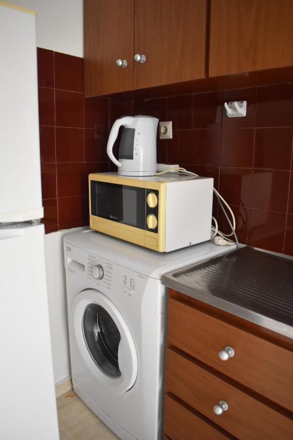 Olive - Happyhostgr - Downtown Apartment Волос Екстериор снимка