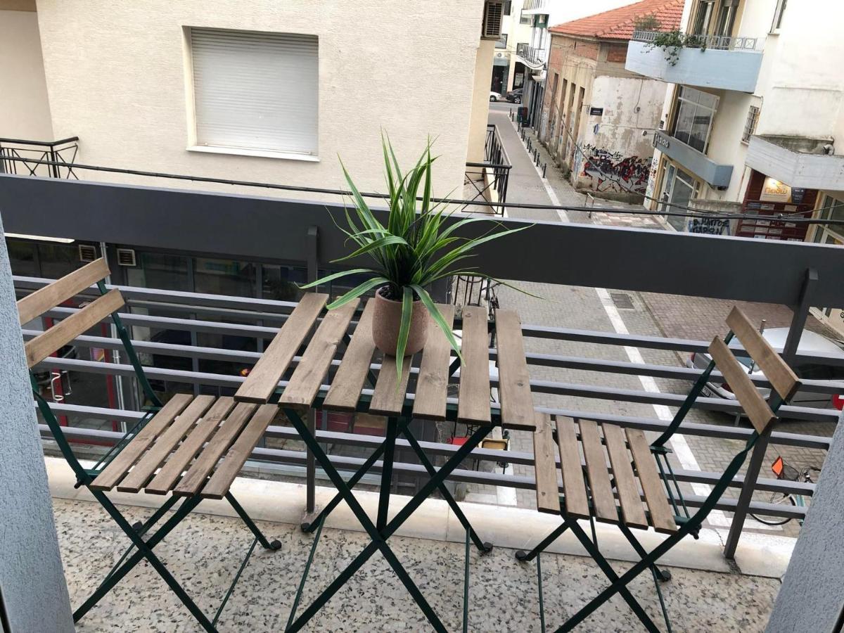 Olive - Happyhostgr - Downtown Apartment Волос Екстериор снимка